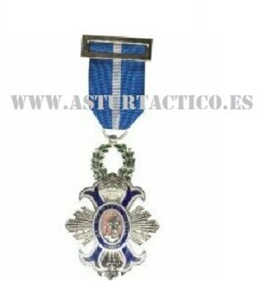 CRUZ DE LA ORDEN AL MERITO CIVL (medalla)